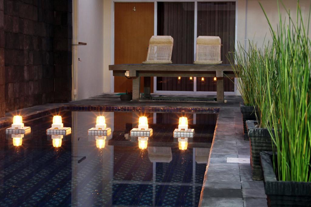 Green Leaf Guest House Maguwo Buitenkant foto